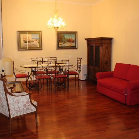 Colosseum New Charming Apartment โรม ภายนอก รูปภาพ
