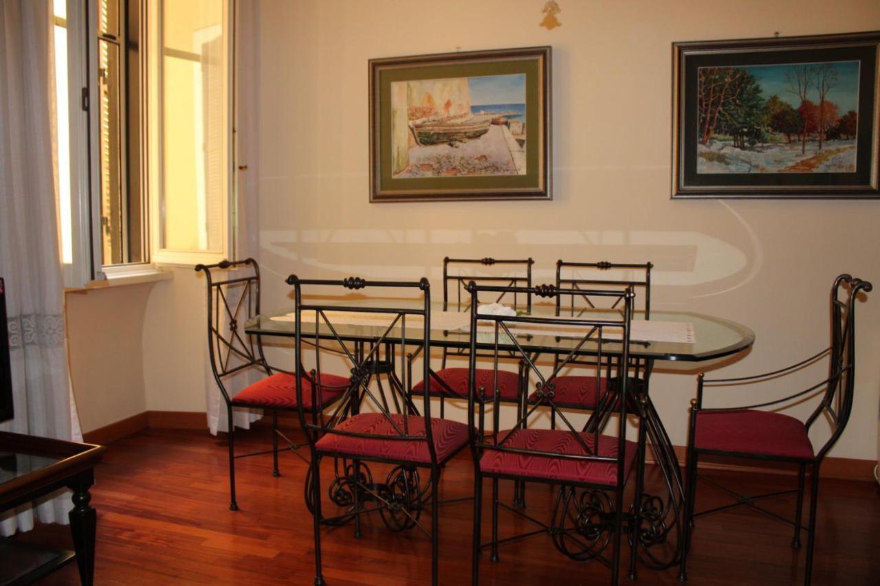 Colosseum New Charming Apartment โรม ภายนอก รูปภาพ