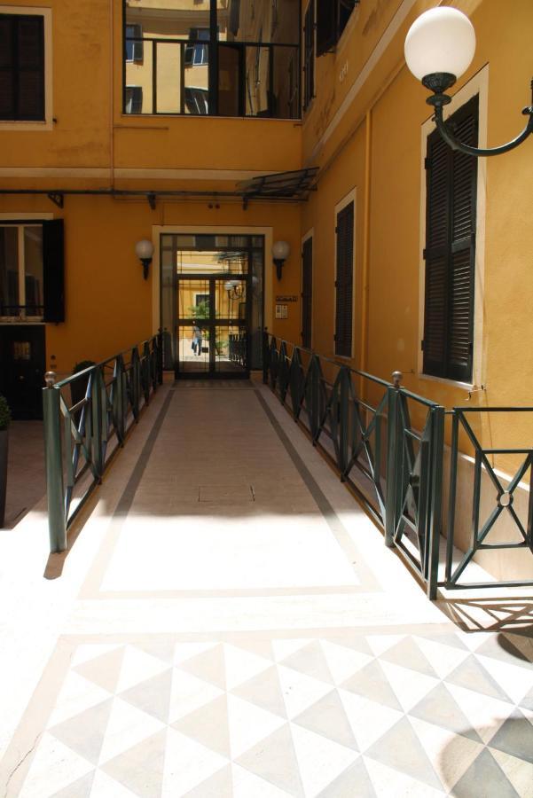 Colosseum New Charming Apartment โรม ภายนอก รูปภาพ